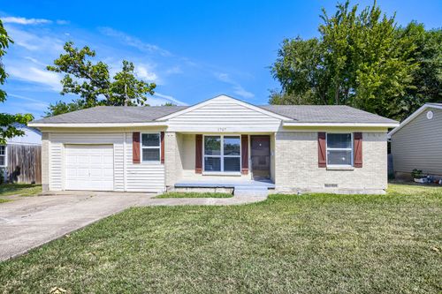 1707 Summit St, Mesquite, TX, 75149-2322 | Card Image