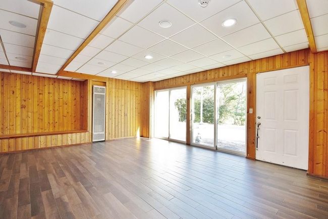 Rec Room has SGD to rear yard | Image 24