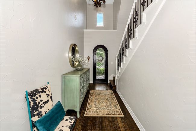 8917 Crest Wood Dr, House other with 4 bedrooms, 4 bathrooms and null parking in Fort Worth TX | Image 4