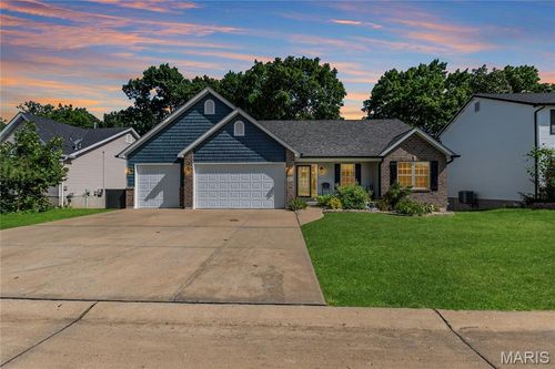 1823 Iron Mountain Dr, Festus, MO, 63028-3169 | Card Image