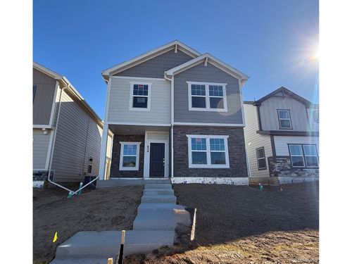 824 N Bently St, Watkins, CO, 80137-8980 | Card Image