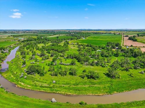 18947 Dillinger Rd, Newell, SD, 57760-5740 | Card Image