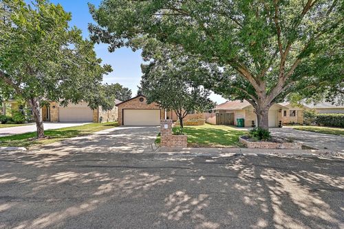 336 Granite Row, Meadowlakes, TX, 78654-6411 | Card Image