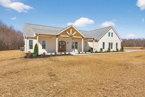 515 Heather Hts, Bradyville, TN, 37026-5432 | Card Image