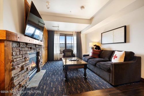 219221-3385 W Village Dr, Teton Village, WY, 83025 | Card Image