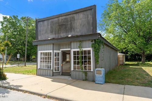 202 E North Main St, Littleton, NC, 27850 | Card Image