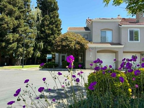20 Torregata Loop, San Jose, CA, 95134-1533 | Card Image