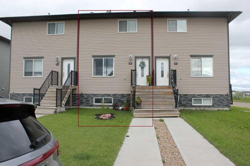 345 17 Street E, Brooks, AB, T1R1R3 | Card Image