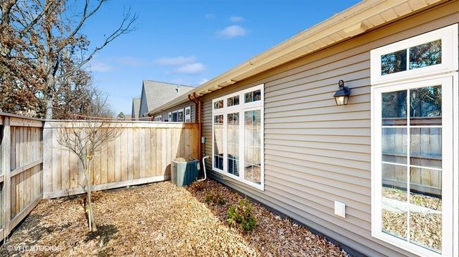 705 England Rd, Townhouse with 3 bedrooms, 3 bathrooms and 2 parking in Cranberry Twp PA | Image 24