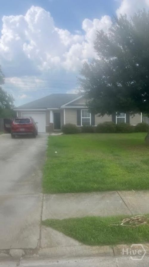 190 Willow Oak Dr, Richmond Hill, GA, 31324-4068 | Card Image