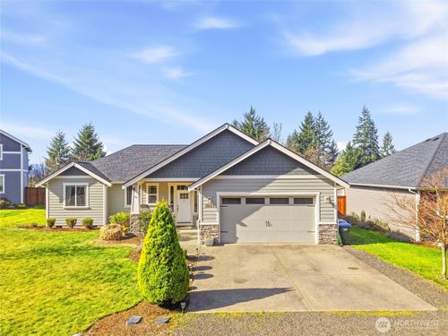 10123 Albany Park Ln Sw, Rochester, WA, 98579-7538 | Card Image