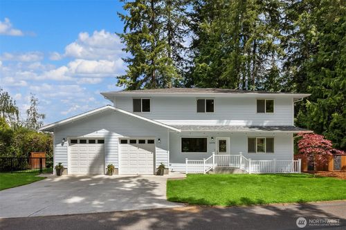 24390 Mount Washington View Ln Nw, Poulsbo, WA, 98370-8057 | Card Image