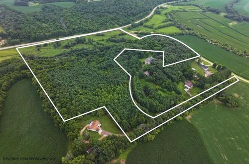 35 M/L Acres Crist Lane, Darlington, WI, 53530 | Card Image