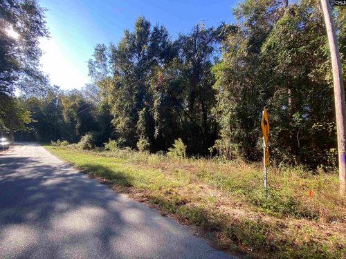 119 Pine Dr, Bethune, SC, 29009-9542 | Card Image