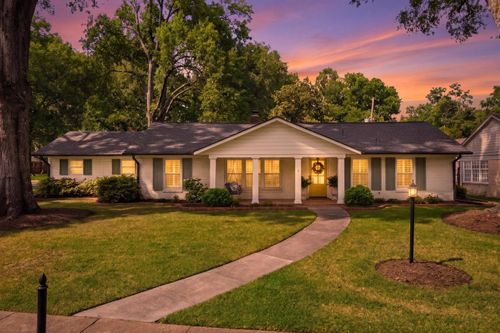 4678 Chickasaw Rd, Memphis, TN, 38117 | Card Image