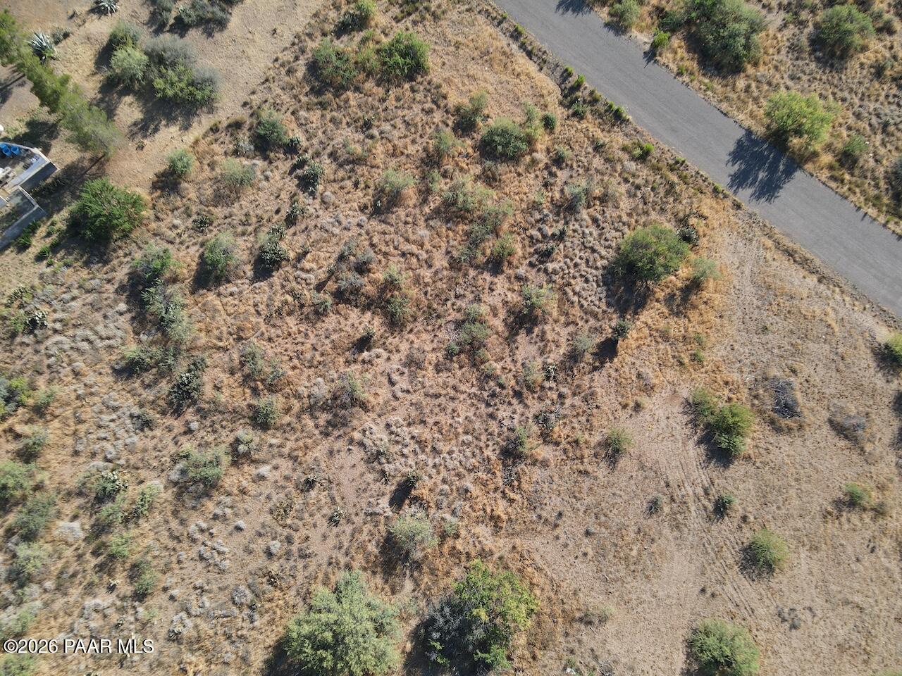 Land in Mayer 2