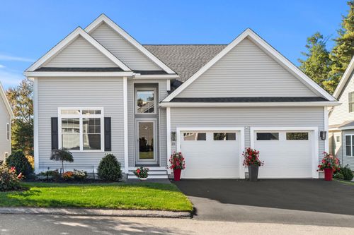 25 Dogwood Rd, Salem, NH, 03079-3258 | Card Image