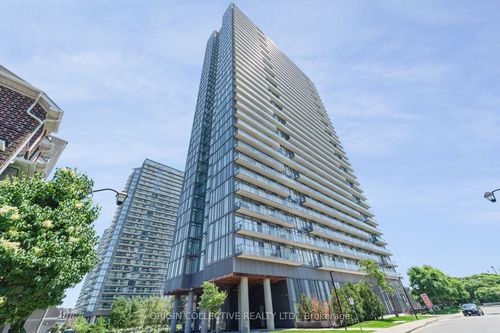 302-105 The Queensway, Toronto, ON, M6S5B5 | Card Image