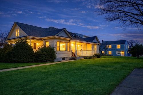 1022 Riverside Ave, Somerset, MA, 02726-2838 | Card Image