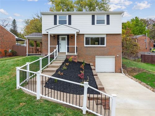 1714 Oblock Rd, Pittsburgh, PA, 15239-2330 | Card Image