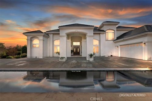 9830 Cleveland Ave, Riverside, CA, 92503-6248 | Card Image