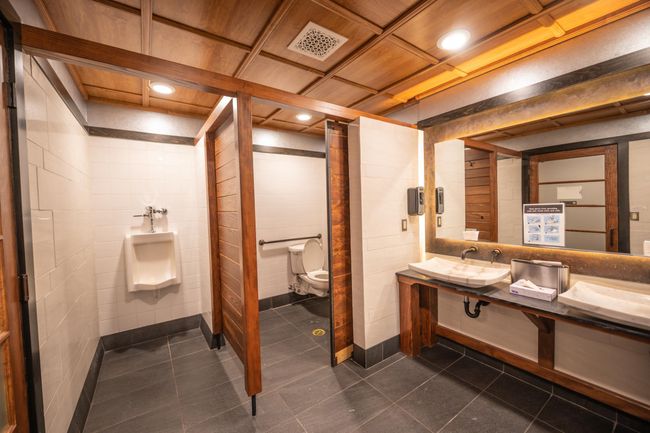 38 - 33D White Oaks Loop, Condo with 3 bedrooms, 3 bathrooms and null parking in West Dover VT | Image 23