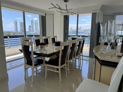 1215-3530 Mystic Pointe Dr, Aventura, FL, 33180-4528 | Card Image