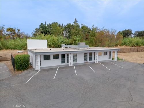 1573 W 18th St, Merced, CA, 95340-4404 | Card Image