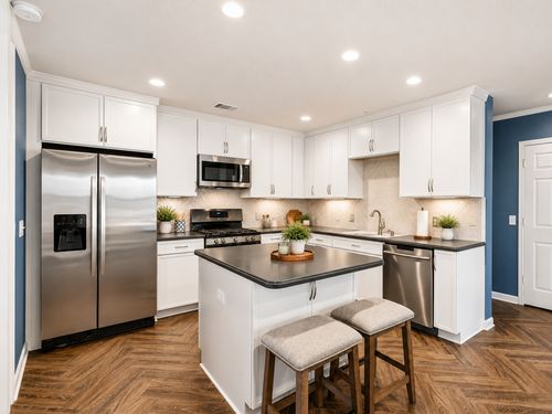 1529 Rainy Brk, Schertz, TX, 78154-3066 | Card Image
