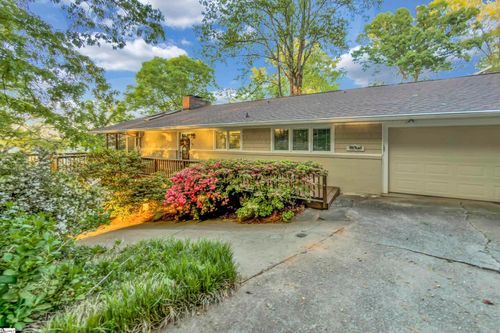 132 Lake Bowen Dr, inman, SC, 29349-9045 | Card Image
