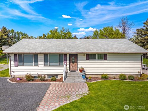 3019 Road H Ne, Moses Lake, WA, 98837-9634 | Card Image