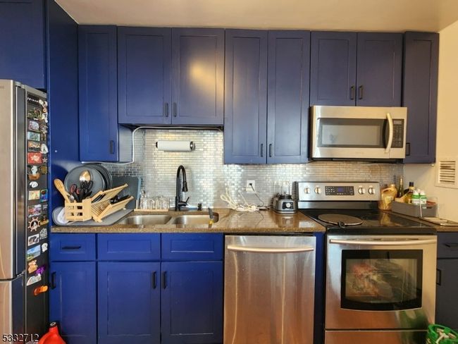 APT-12D - 551 Observer Hwy, House other with 2 bedrooms, 2 bathrooms and null parking in Hoboken NJ | Image 6