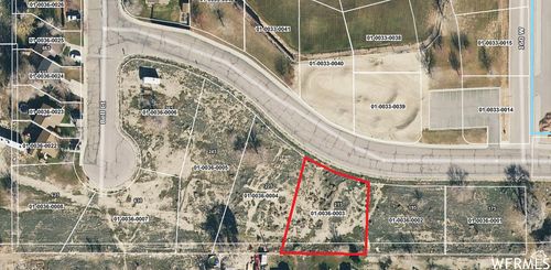 215 W Esquire Pkwy, Castle Dale, UT, 84513-4528 | Card Image