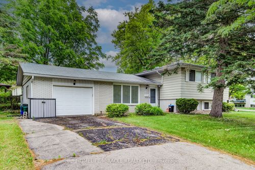 262 Northcrest Pl, Waterloo, ON, N2J3X5 | Card Image