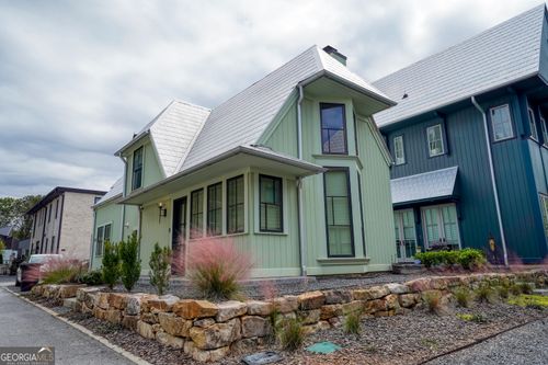 110 Channing Ln, Fayetteville, GA, 30214-2504 | Card Image