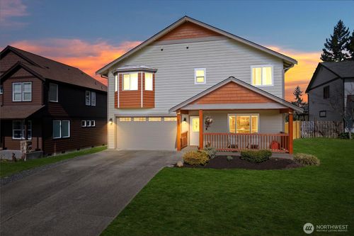 652 Joy St, Eatonville, WA, 98328-7027 | Card Image