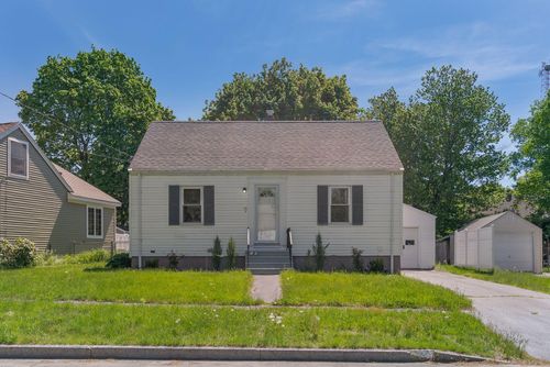 29 Brook Road, Portland, ME, 04103 | Card Image