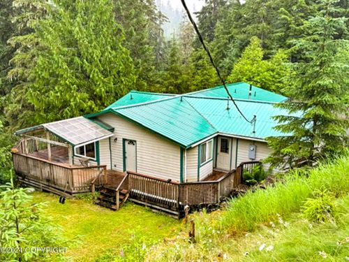 207 Charlie Brown Street, Thorne Bay, AK, 99919 | Card Image