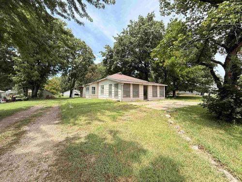 1121 N Osage St, El Dorado, KS, 67042 | Card Image