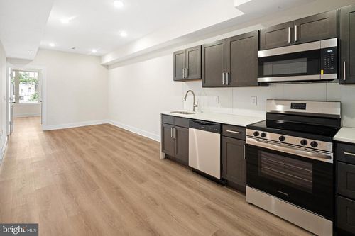 4-5217 Warren St, PHILADELPHIA, PA, 19131-4014 | Card Image