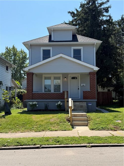 130 Knecht Dr, Dayton, OH, 45405-2628 | Card Image