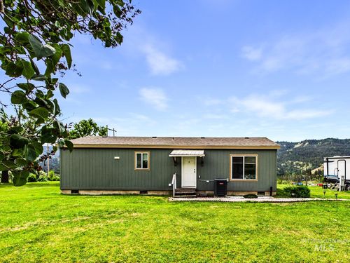 18934 Finch Ln, Lenore, ID, 83541-6128 | Card Image