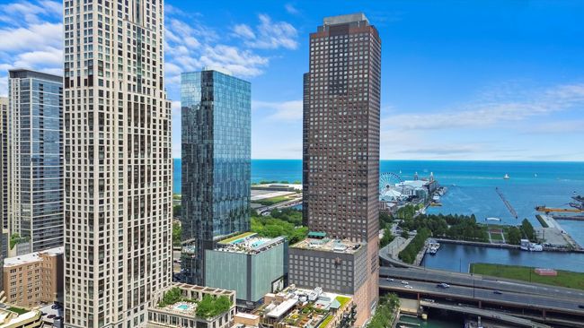 APT-4605 - 474 N Lake Shore Dr, Condo with 2 bedrooms, 2 bathrooms and 1 parking in CHICAGO IL | Image 62