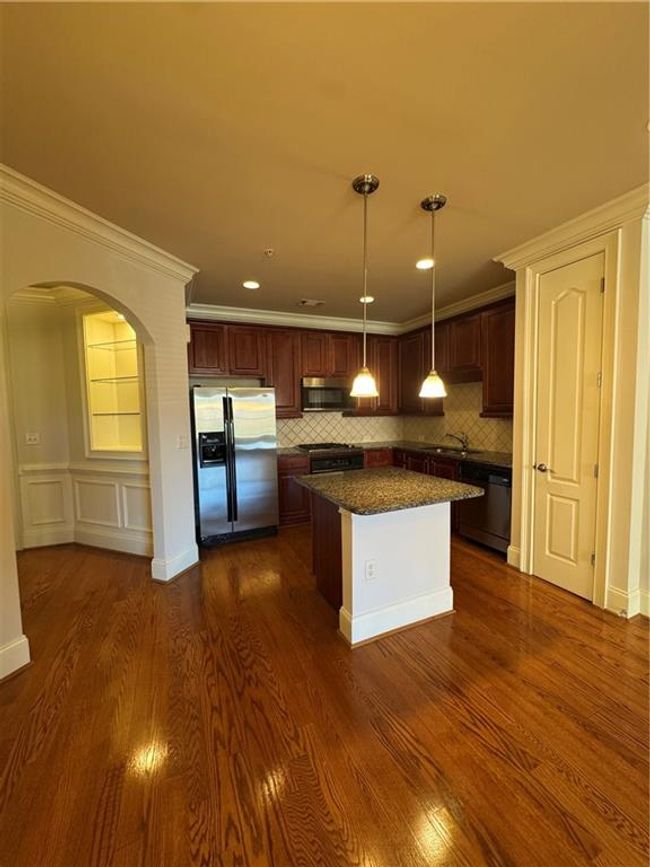 APT-1209 - 2300 Peachford Rd, Condo with 2 bedrooms, 2 bathrooms and 1 parking in Dunwoody GA | Image 56