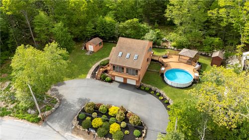 121 W Shore Dr, Exeter, RI, 02822-1919 | Card Image