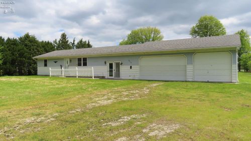 217 S River Bend Road, Port Clinton, OH, 43452 | Card Image