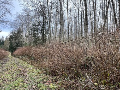 2 XX Scenic Dr Ne, Poulsbo, WA, 98370 | Card Image