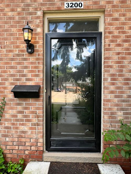 3200 Bolgos Cir, Ann Arbor, MI, 48105-1589 | Card Image