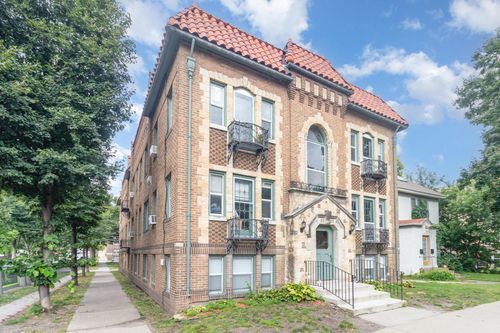 apt-2-3252 Fremont Ave S, Minneapolis, MN, 55408-3539 | Card Image