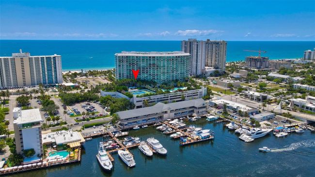 APT-508 - 1 N Ocean Blvd, Condo with 2 bedrooms, 2 bathrooms and null parking in Pompano Beach FL | Image 9
